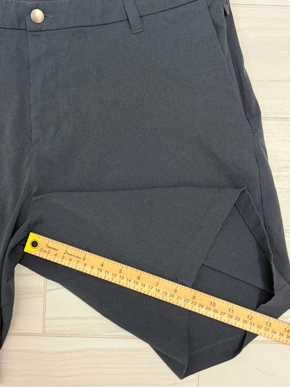 Lululemon Men's ABC Classic-Fit Golf Chino Shorts Dark Gray 9
